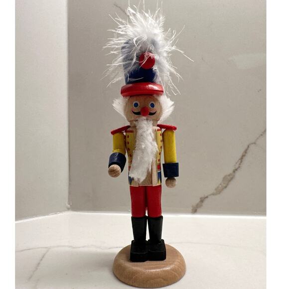 NEW Steinbach Wooden Nutcracker 5.5” tall Soldier with Feather - Picture 3 of 10